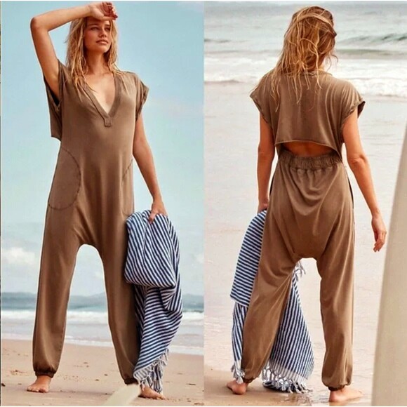 Free People Movement Hot Shot V-neck Jumpsuit Womens S Brown Back Cut-Out